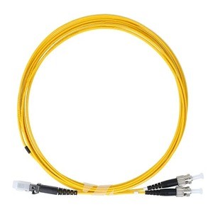 ST–MTRJ FIBRE PATCH CORD